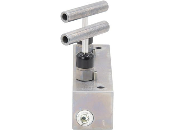 AM21 Split Flow Hydraulic Manifold, 1 inlet, 2 outlet ports