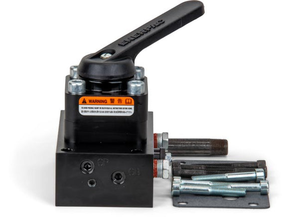 VM43 Pump Mounted Directional Control Valve, Manual, 4 way, 3-position, Tandem Center