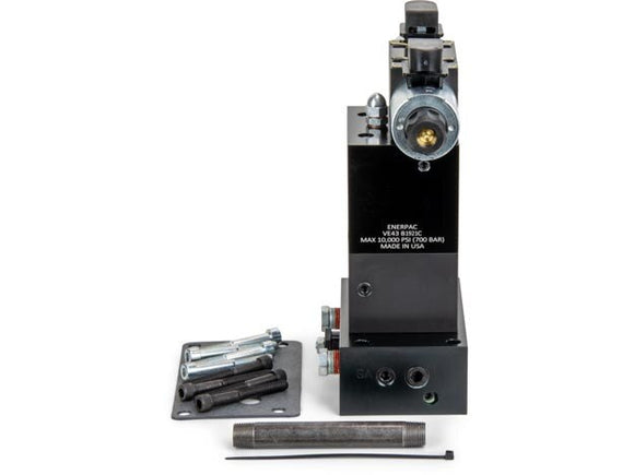 VE43 Pump Mounted Directional Control Valve, Solenoid, 4 way, 3-position, Tandem Center, Locking